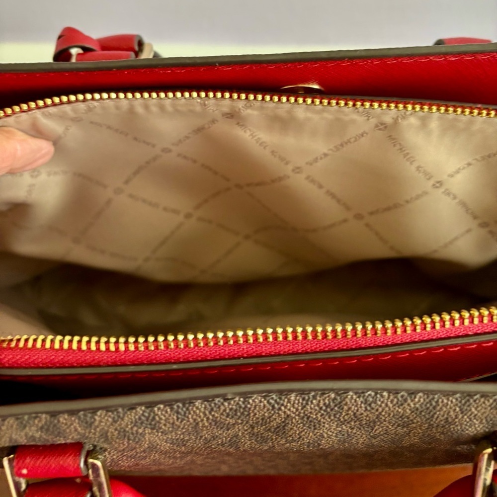 Michael Kors Savannah Large Satchel Bag in Scarlet Red – Leather Handbag - Picture 6 of 14